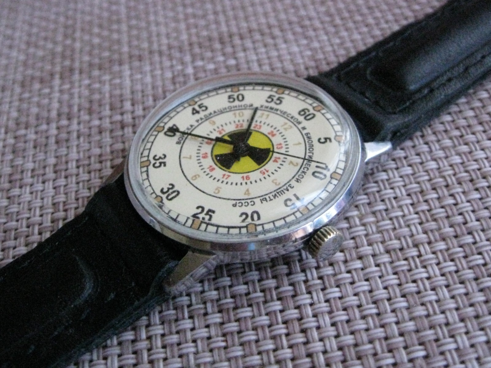 Wrist Watch vintage Raketa 2609.HA Radiation troops, Soviet Military watch
