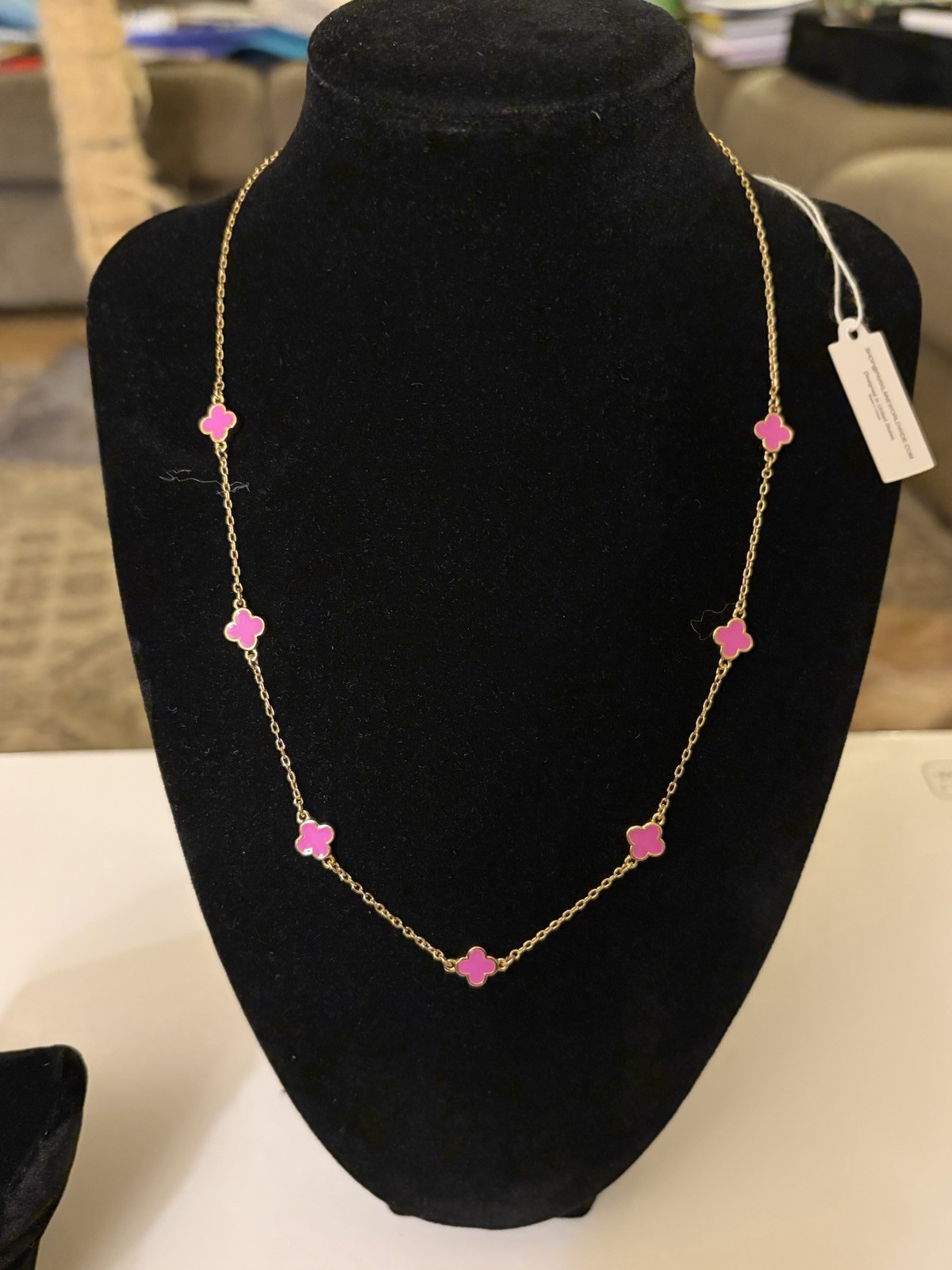 Park Lane Taffy Necklace Gold with Hand Painted Orchid Purple Pink Quatrefoils