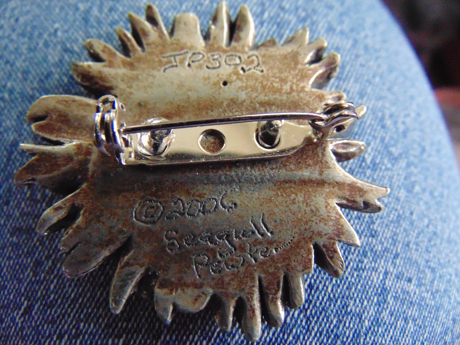 SEAGULL PEWTER “SUNFLOWER” PEWTER PIN..2006