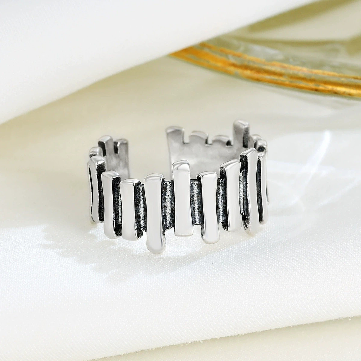 Retro Irregular Sawtooth Simple Open Ring Women’s Casual Fashion Accessoriess