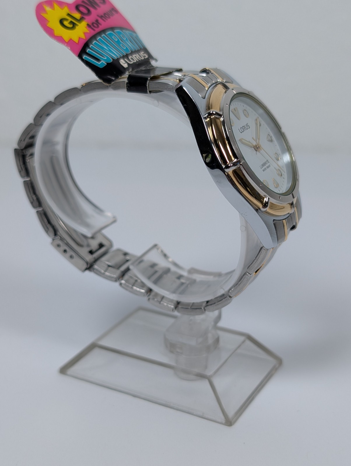 Vtg Lorus Mens Watch Luminous Hands Indices Two Tone V501-0280 37mm NEW BATTERY