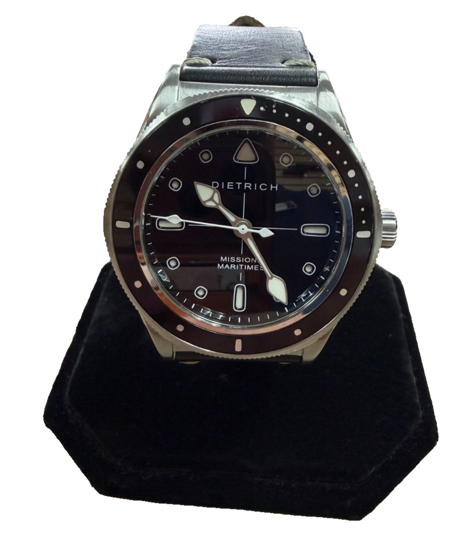 Dietrich Missions Maritime Skin Diver 2 SD-2 Black Dial w/ Horween Leather Strap