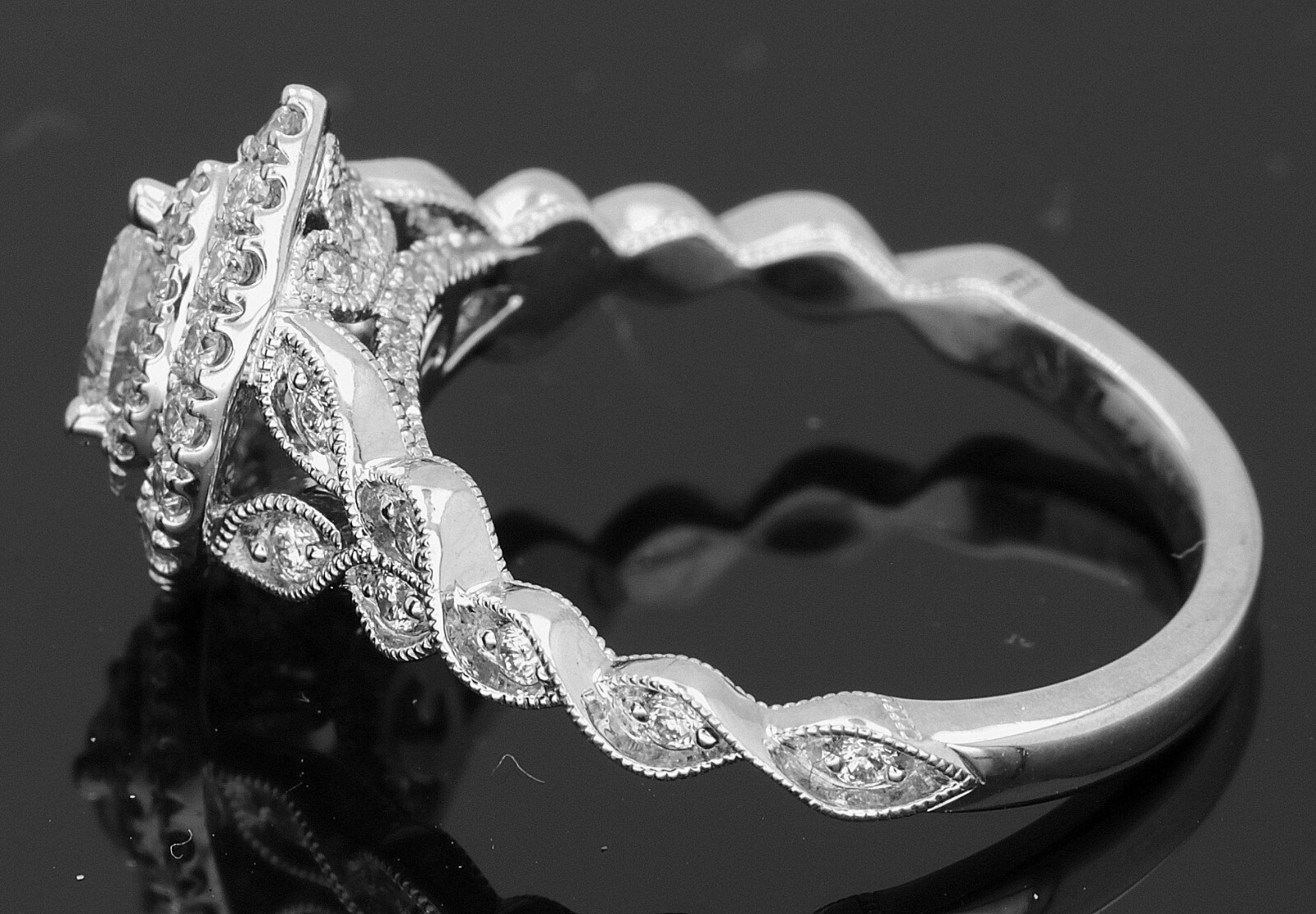 Ring Nail Lane 14k W/G 4.1gr Size7 Diamonds 0.27ct+0.46ct mele VS1 /VS #1675