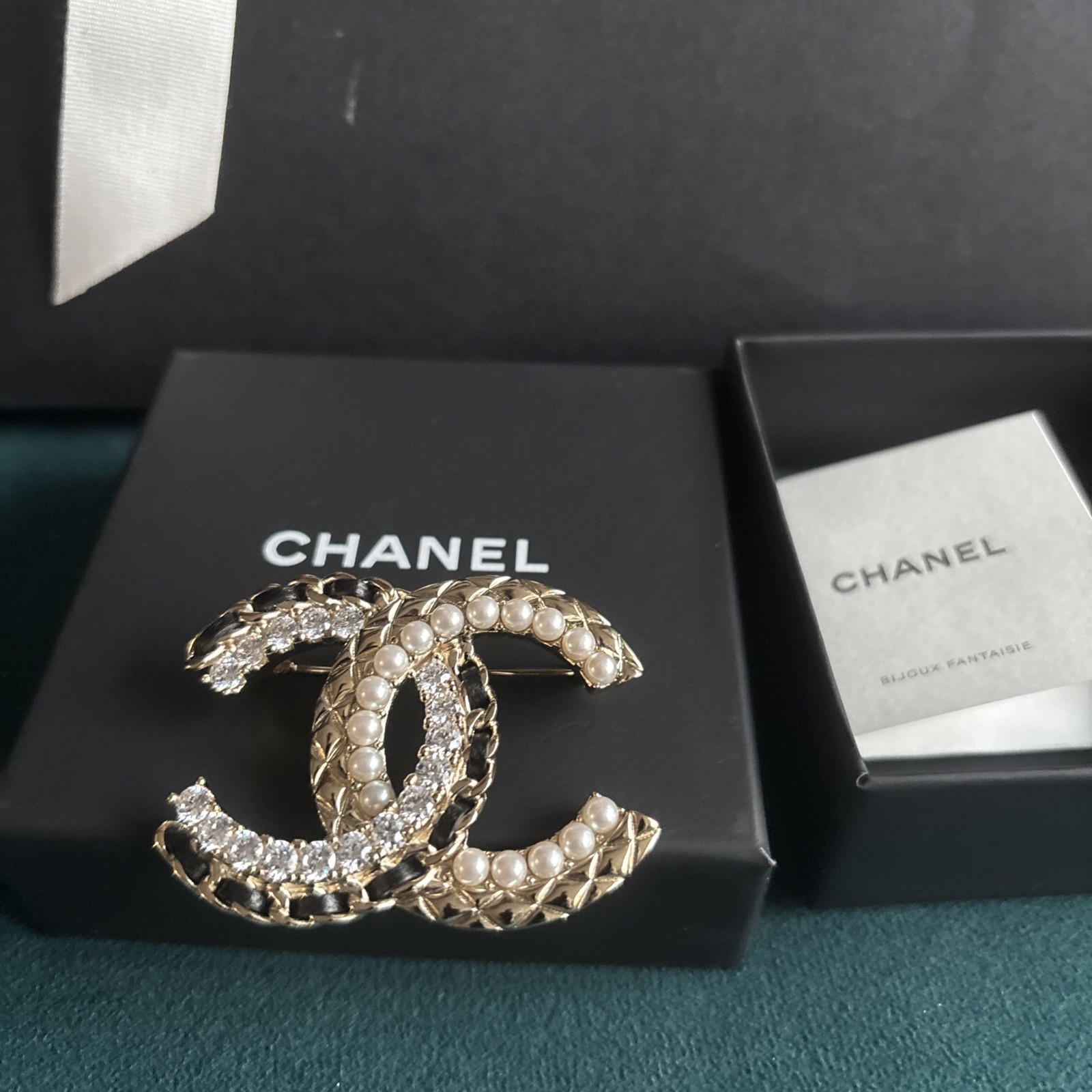 NEW in BOX Large REV Chanel Brooch Pin Gold Black Leather Chain Crystal Pearl CC