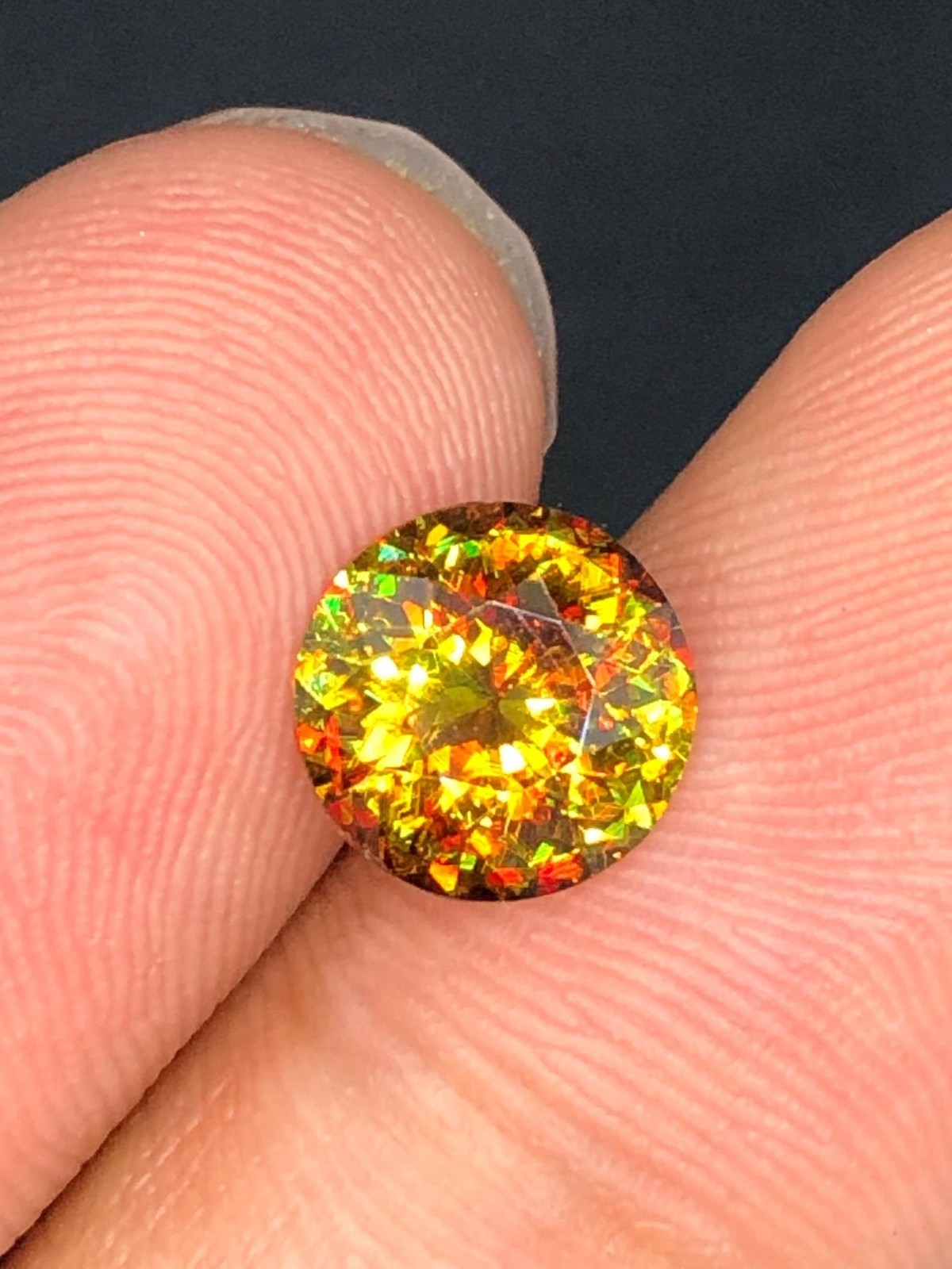 4 Ct Natural Full Fire Sphene Titanite Round Cut Loose Gemstone For Jewelry