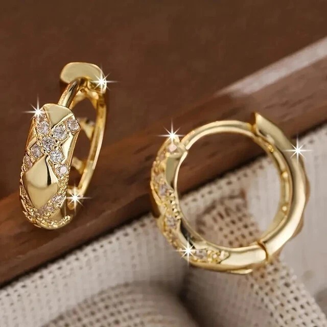 Stunning Hoop Earring 14K Yellow Gold Plated In 2Ct Round Cut Simulated Diamond
