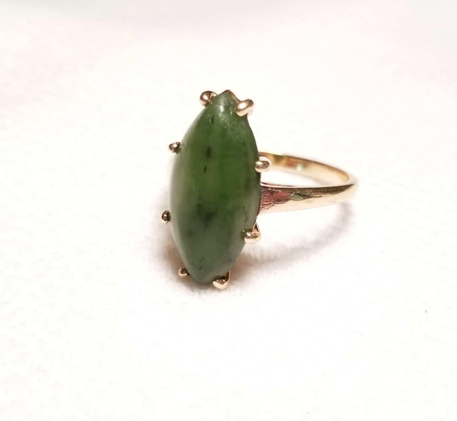 14k Yellow Gold Green Nephrite Jade Marquis Cabochon Ring Size 8 – 4.2 Grams