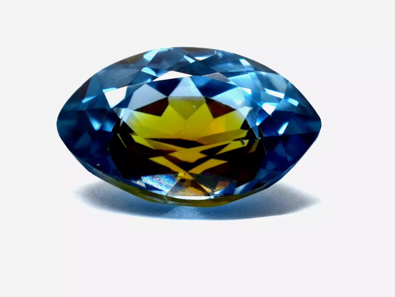 Pitambari Sapphire Marquise Cut 10-12 Ct Bi-Color Natural EGL Certified Gemstone