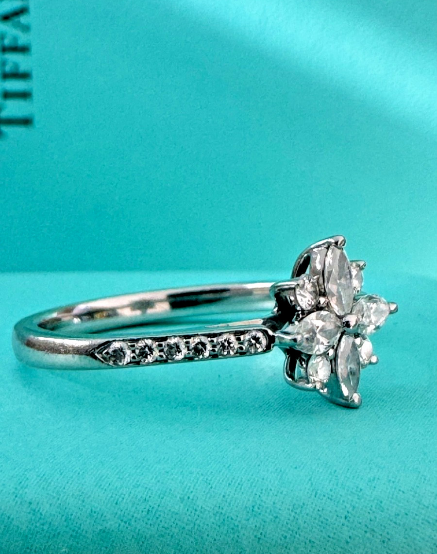 $6,450 TIFFANY & CO. VICTORIA .36CTW DIAMOND PLATINUM FLOWER CLUSTER BAND RING 6
