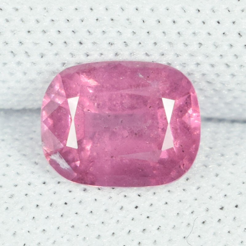 1.55 ct LUSTROUS FINE GLOW PINK NATURAL SPINEL Cushion See Vdo 0155 80D
