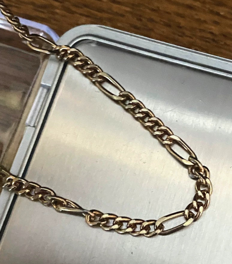 Vintage Gold Tone Flat Figaro Link Chain Necklace Lobster Clasp