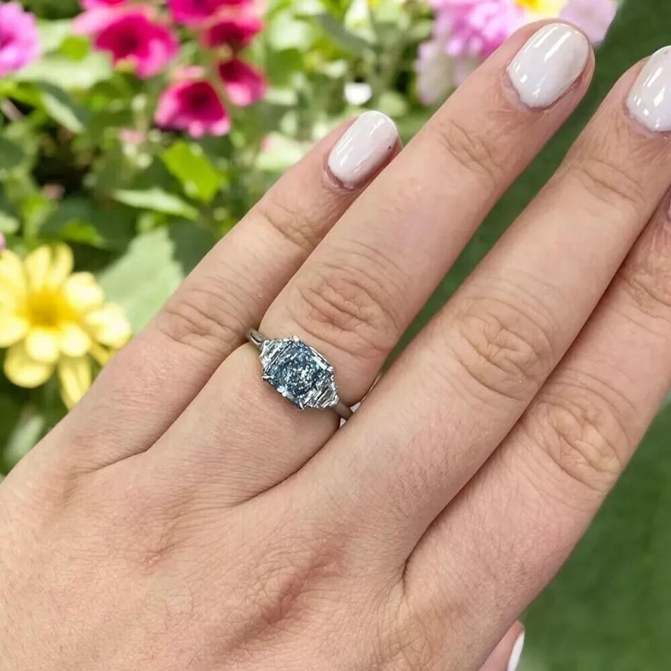 IGI Lab Grown Fancy Vivid Blue Diamond Ring 4.30 Ct Cushion Cut in 950 Platinum