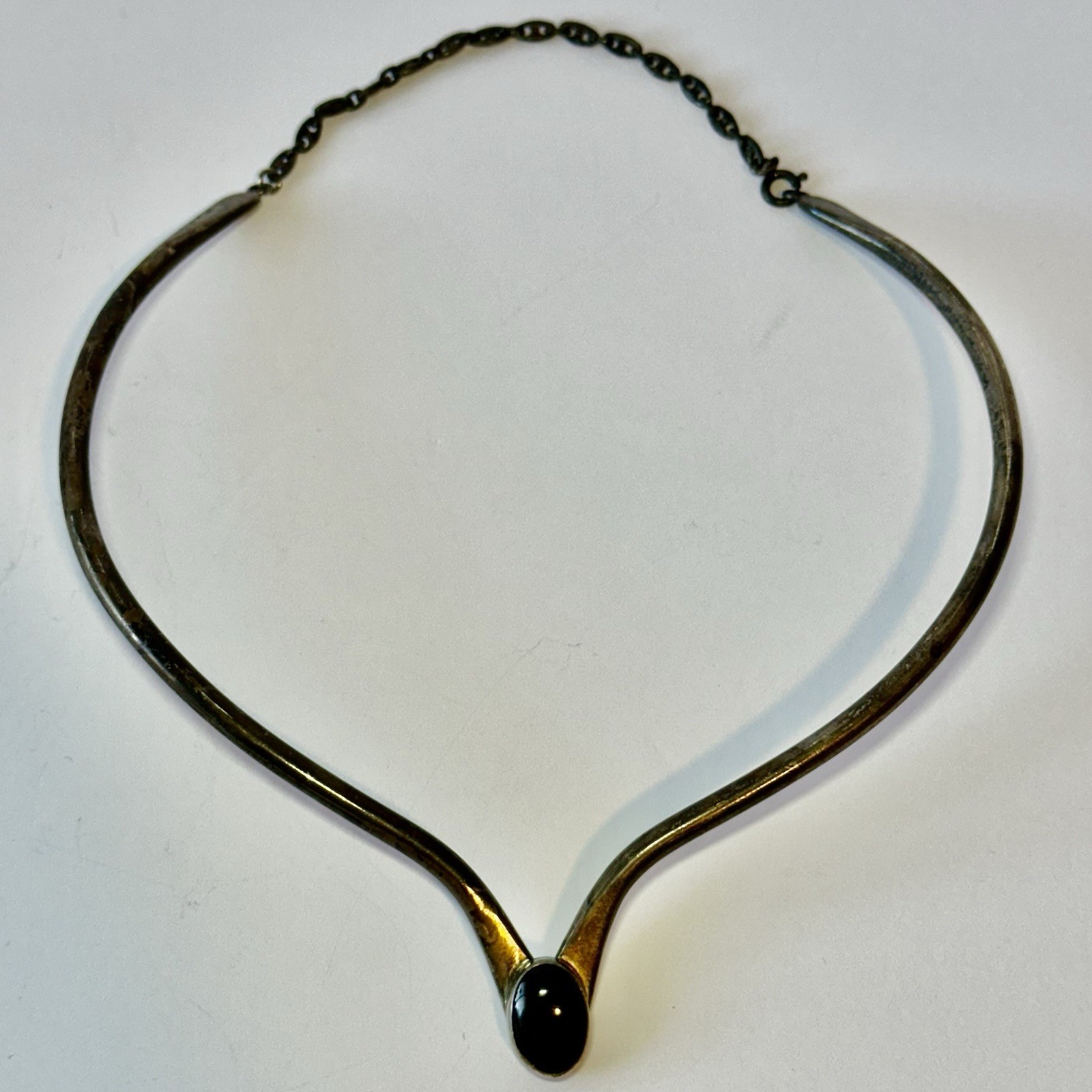 Vtg Sherman Isabelle Paquin S&IP Sterling Silver V Shape Torque Collar Oval Onyx