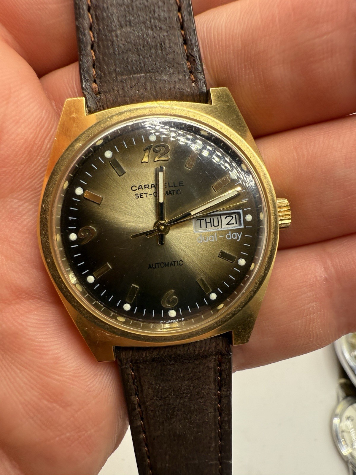 VINTAGE Men’s Caravelle Set-o-Matic Automatic Watch Running TIGER EYE DIAL
