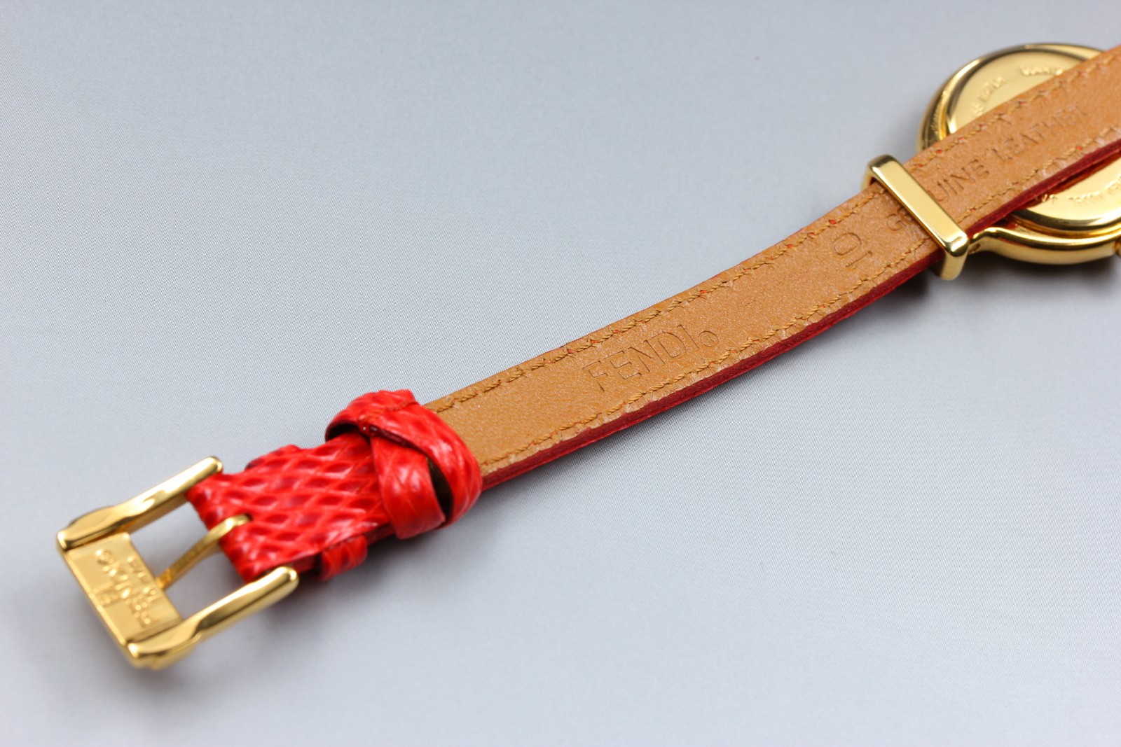 Vintage FENDI 640L Chameleon 5 Colors Belt Gold Women’s Quartz Watch [Box]
