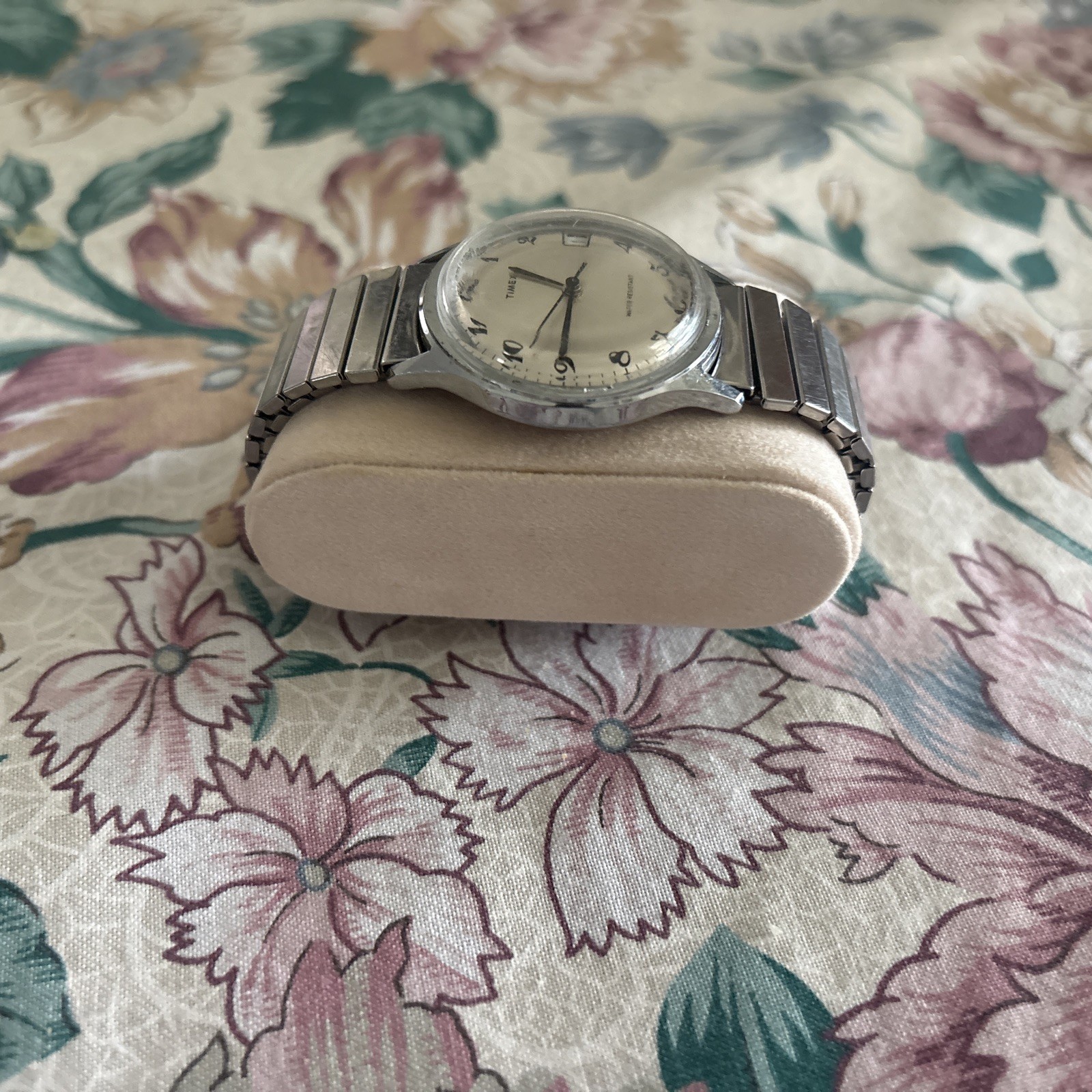 Vintage Timex Marlin Watch Mens 37mm Date Stretch Band Manual Wind 27710-10580