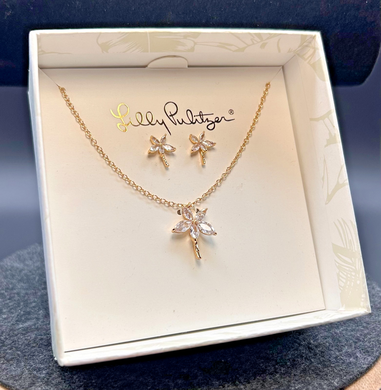 Lilly Pulitzer Gold Tone Rhinestone Sparkling Palm Tree Necklace Earring Set NWT