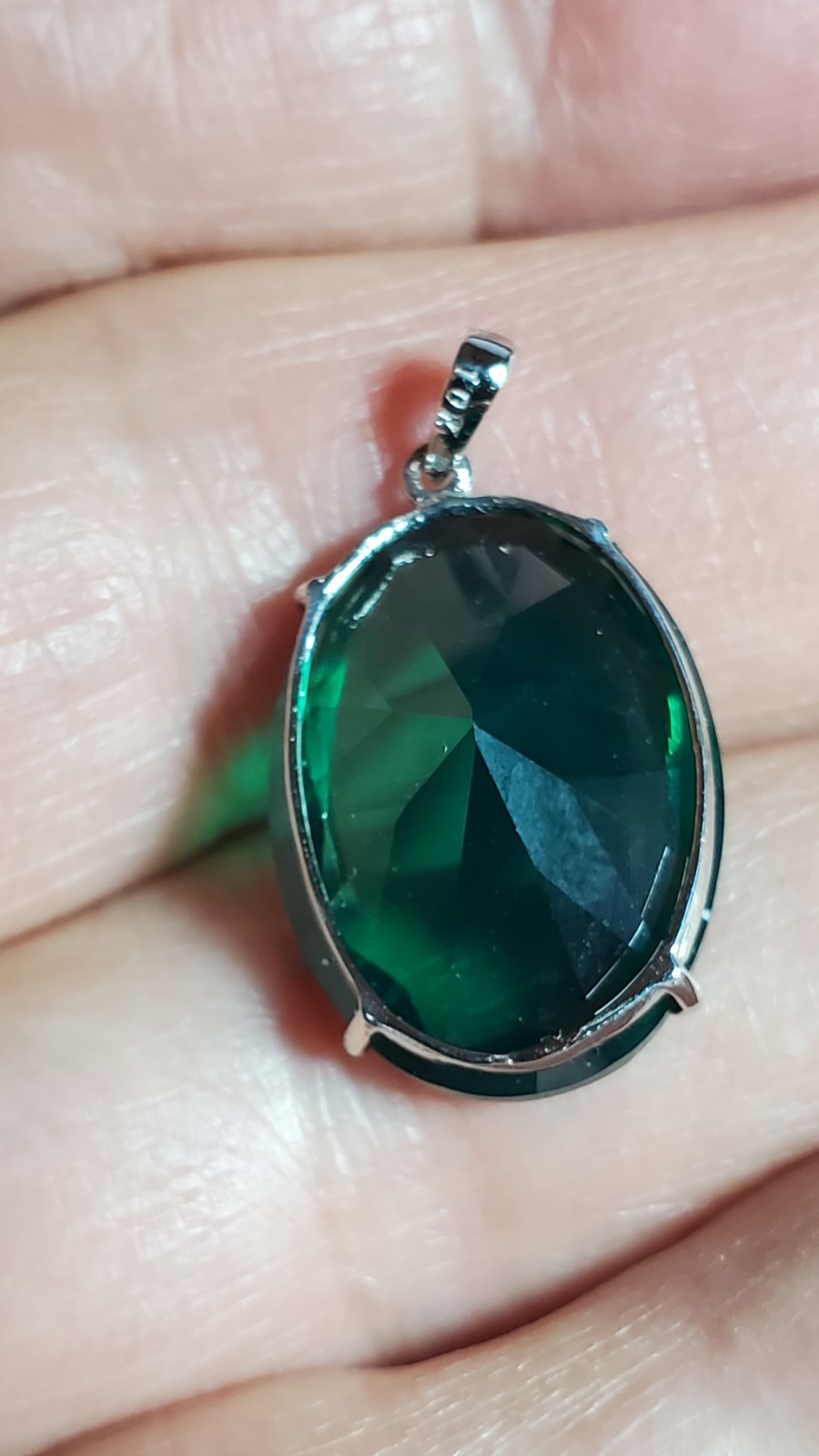 7.83 CT LAB CREATED EMERALD 10KT SOLID WHITE GOLD PENDANT 13MM X 18MM