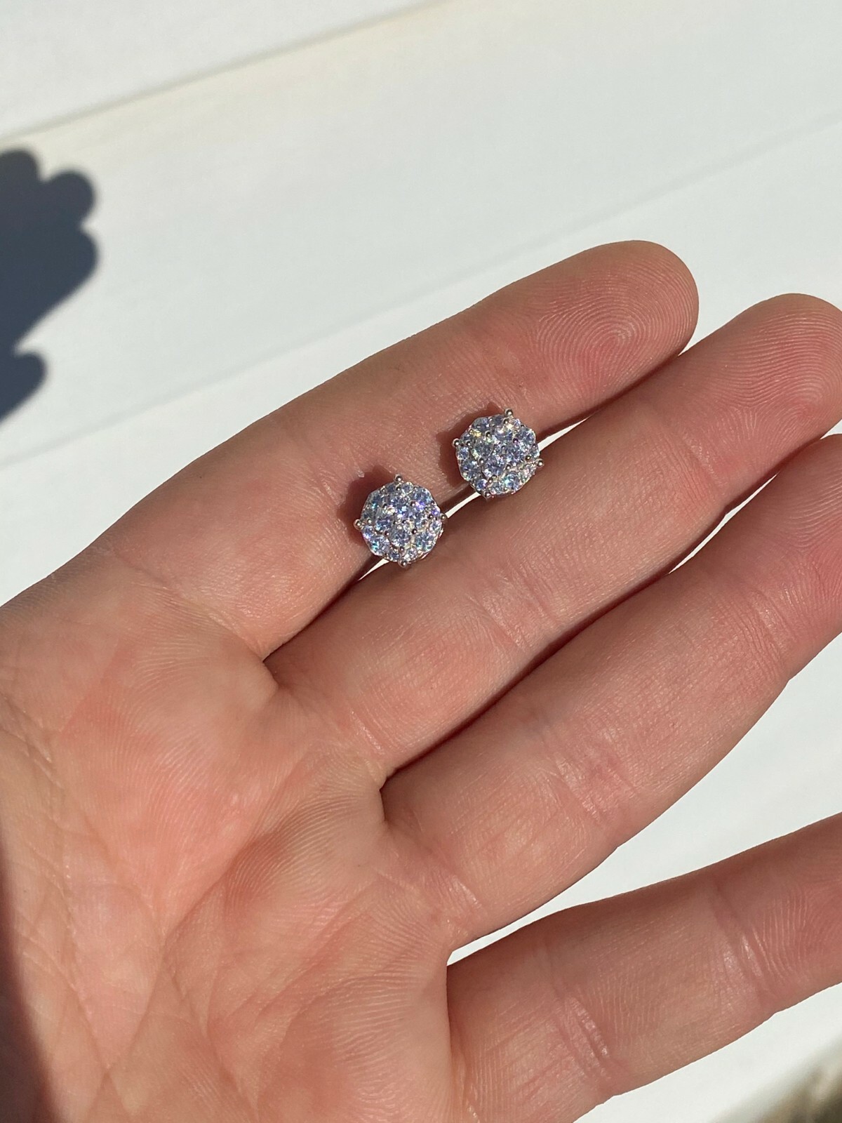 Aretes Para Hombre Redondos Con Diamantes Botones De Plata 925 Solida 1/3″