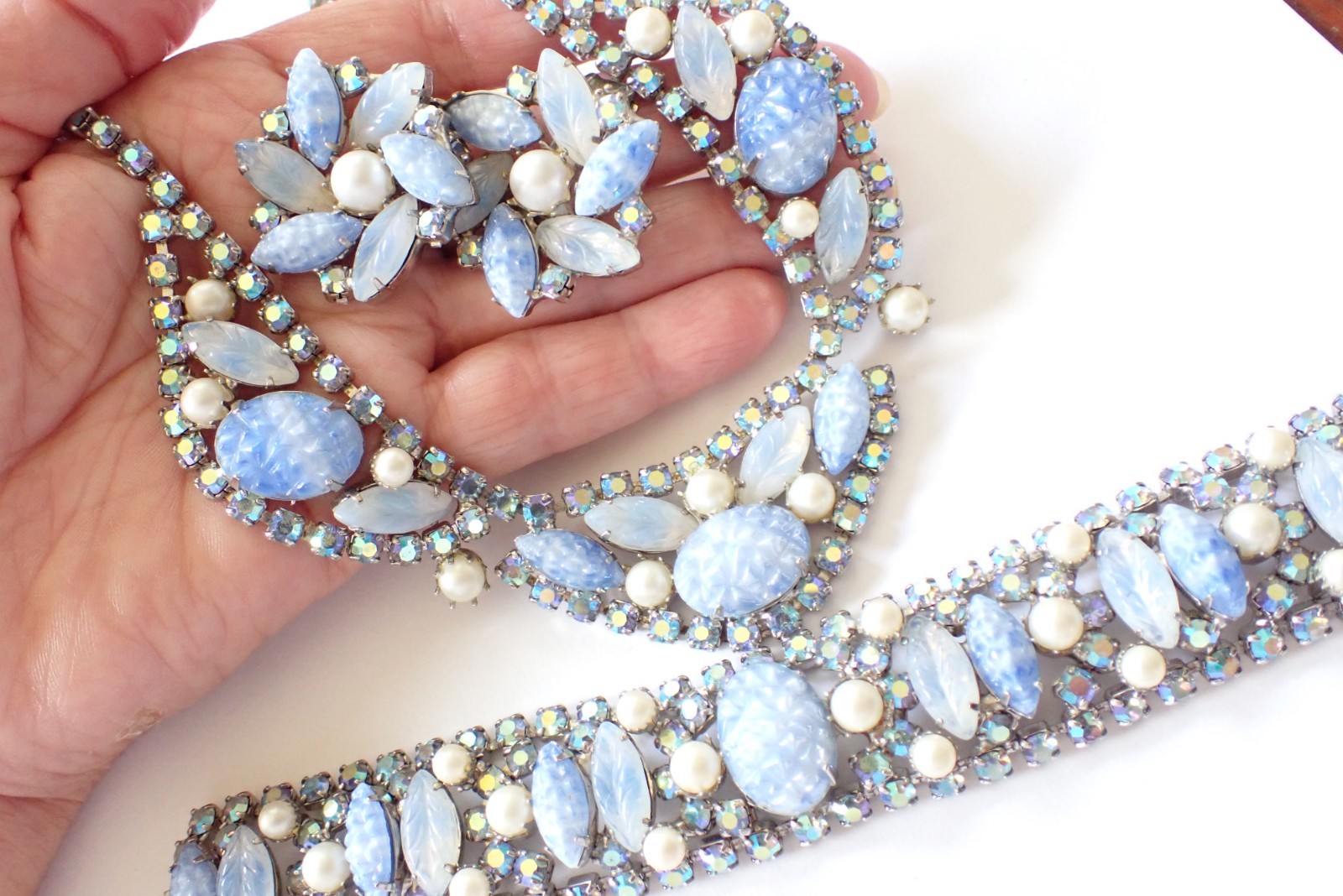 Vintage Juliana Style Blue Rhinestones Pearls Necklace Bracelet Earrings Set