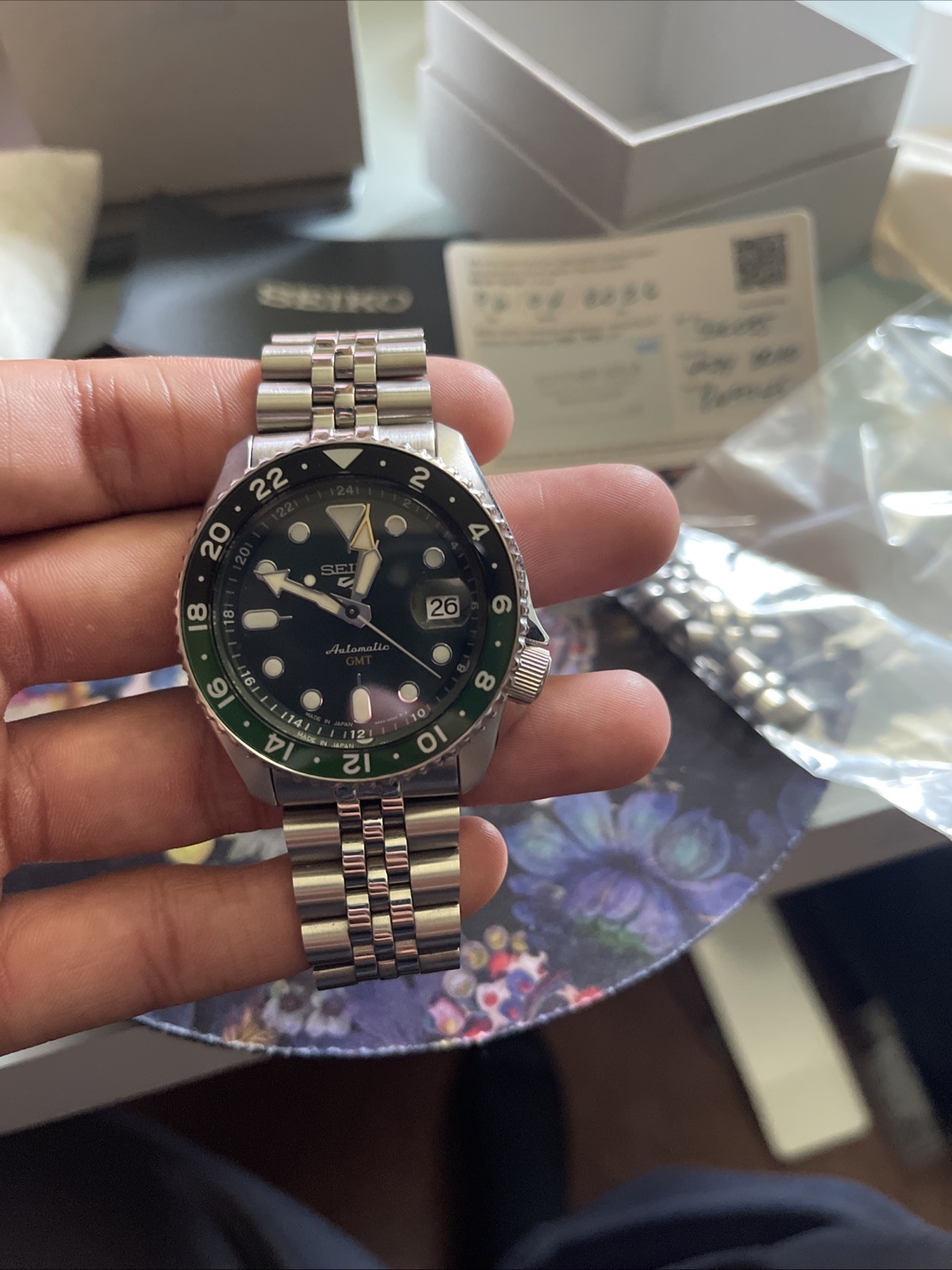 Seiko 5 GMT Automatic Watch Green Dial SSK035