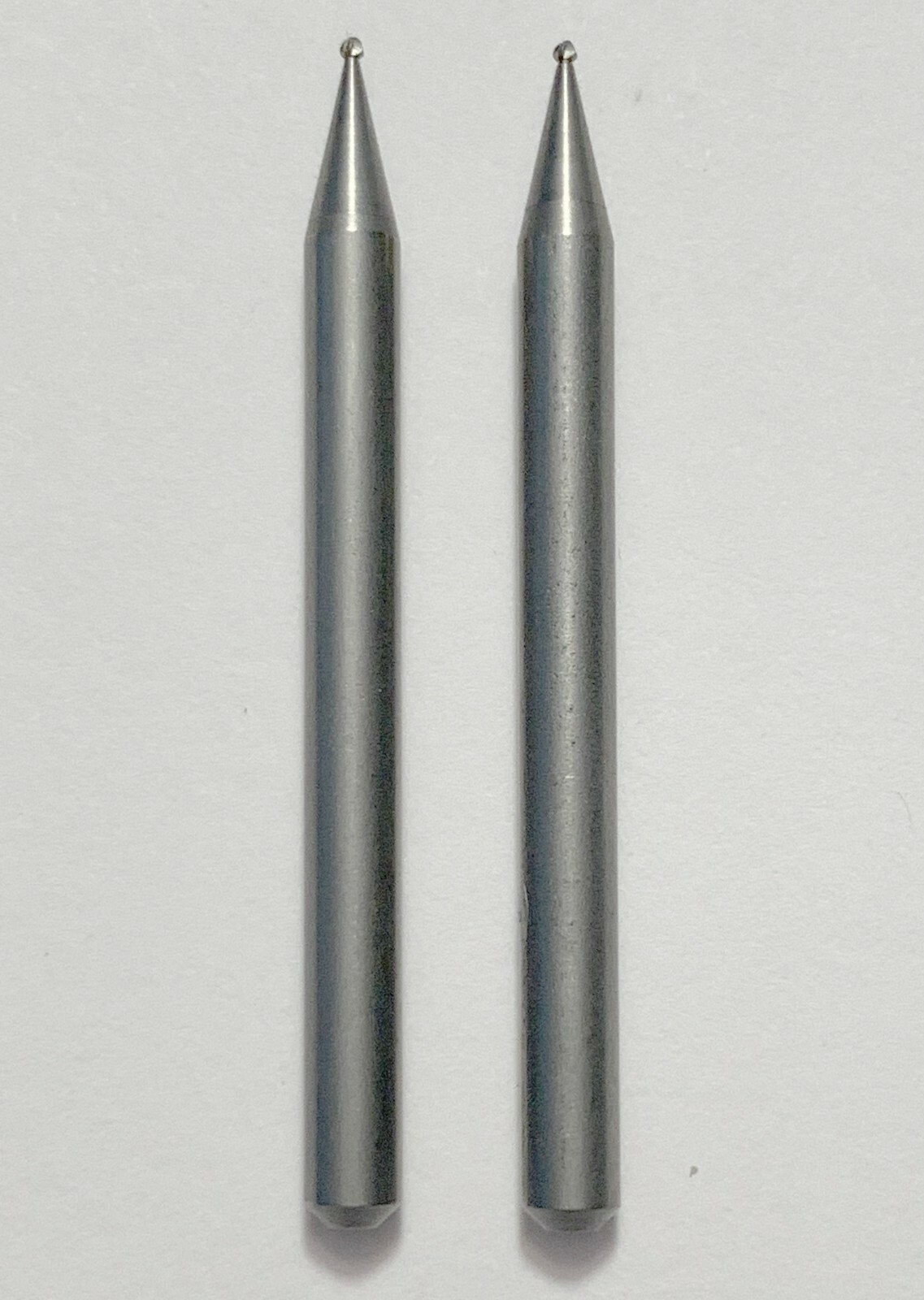 2 NEW DREMEL 105 ENGRAVING CUTTERS 1/32″ DIAMETER 1/8″ SHANK HIGH SPEED CUTTER
