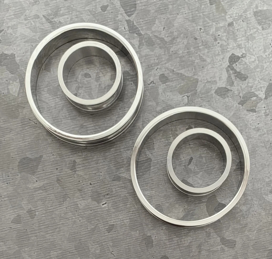 PAIR 316L Surgical Steel Screw Fit Tunnels Ear Plugs Earlets Gauges 16g thru 2″