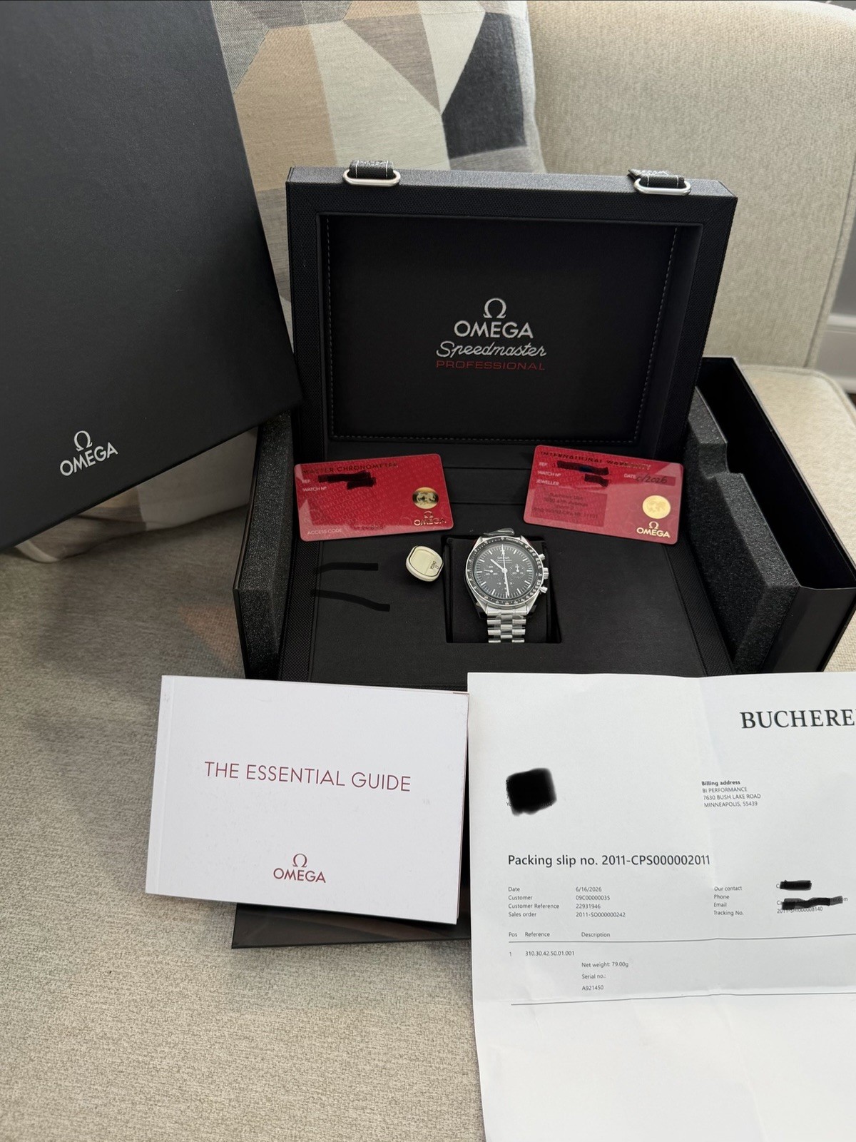 OMEGA Speedmaster Professional Moonwatch 42mm Co-Axial Chronograph Box Papers