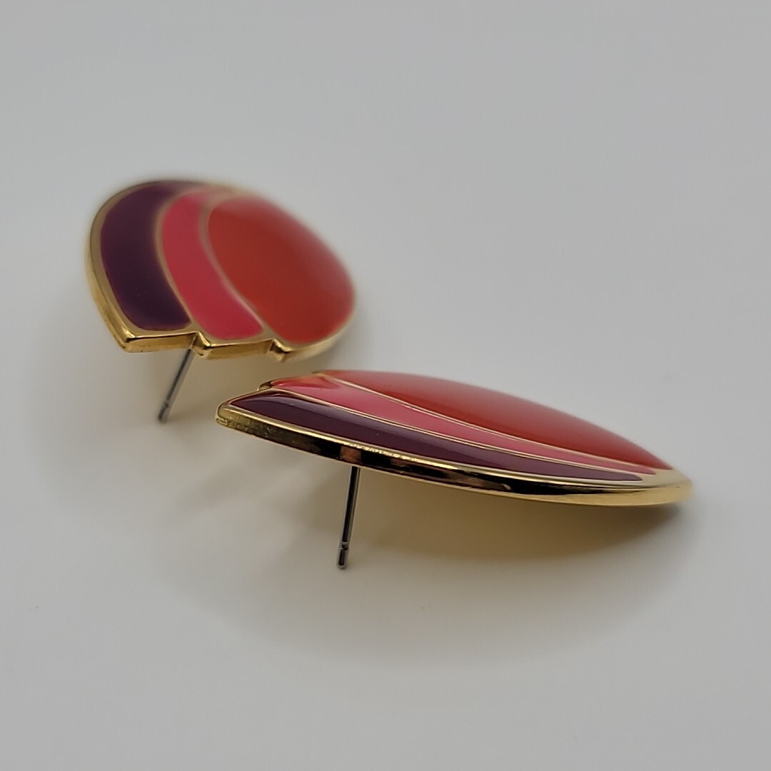 Unsigned Vintage Avon Paradise Colors Purple Pink Red Enamel Pierced Earrings
