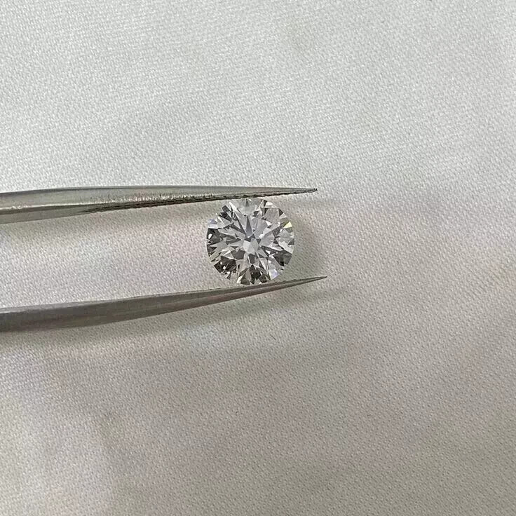 Lab Grown 5.09 Carat Round G Color VS1 Clarity STONE IGI Certified CVD DIAMOND