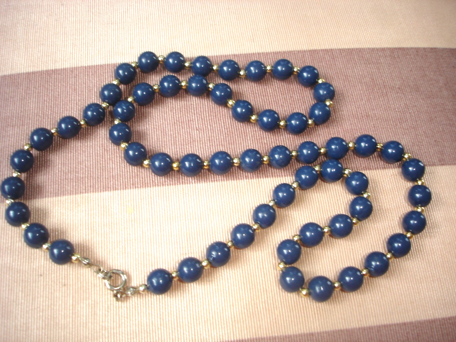 Vintage LOT 9 BEAD Necklaces- Multicolor, Blue, Brown, Black & White-Some Chunky