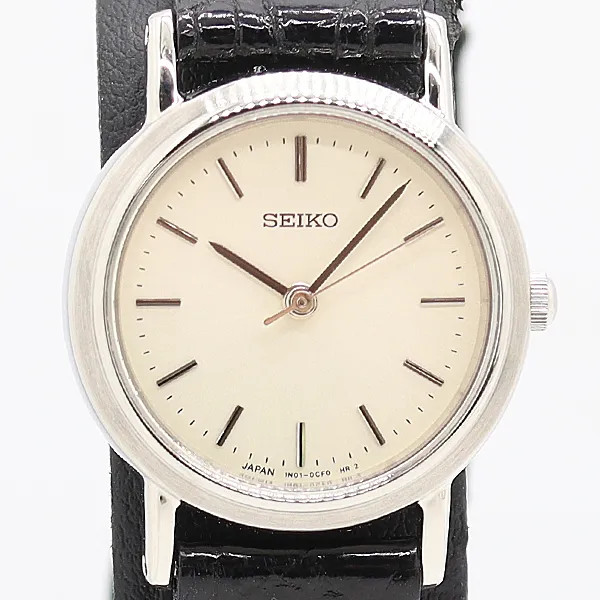 Excellent condition, fully functional Seiko 1N01-0BA0 Quartz White Dial Ladies&#