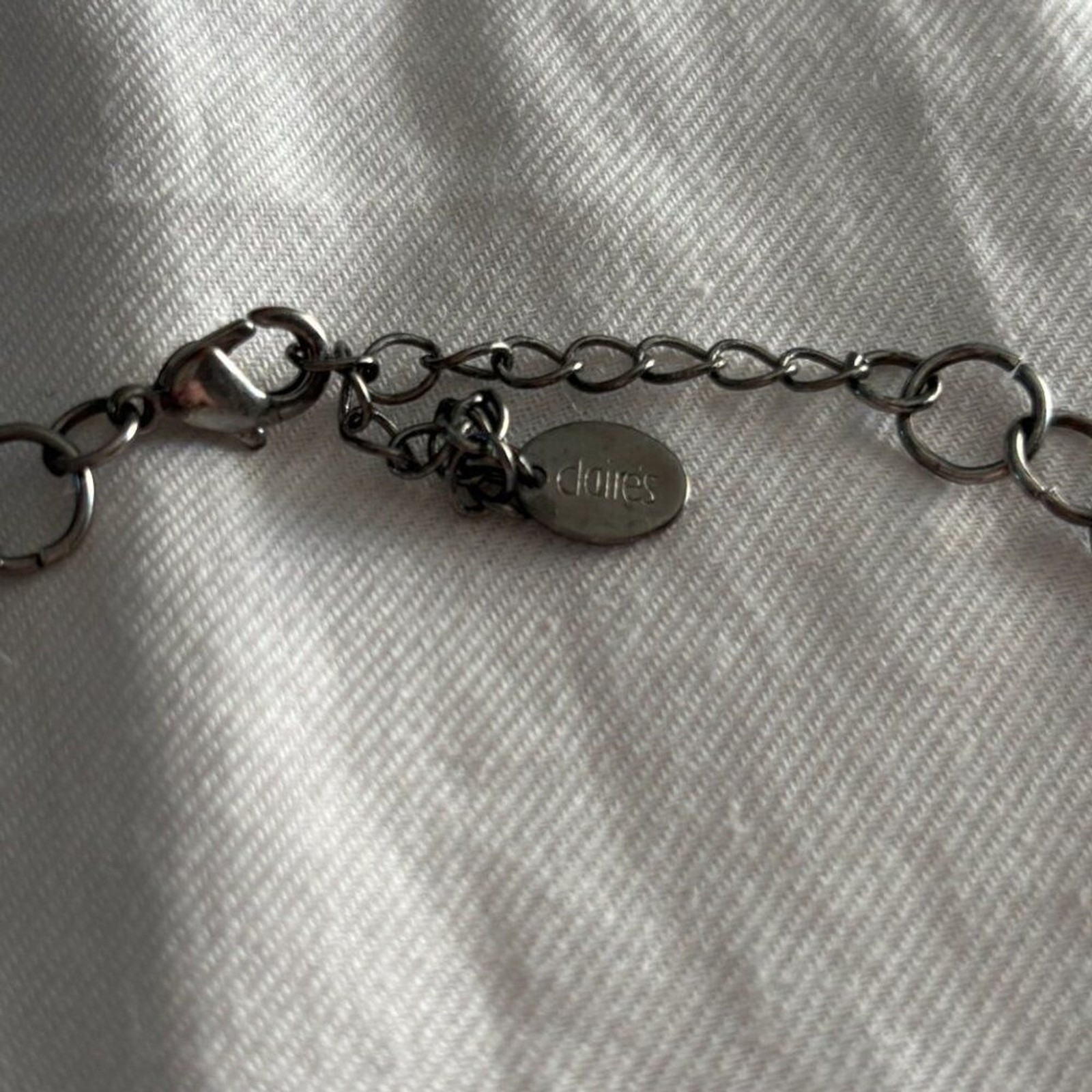 Claire’s Black Enamel Flower Statement Necklace Floral Bib Gunmetal Chain