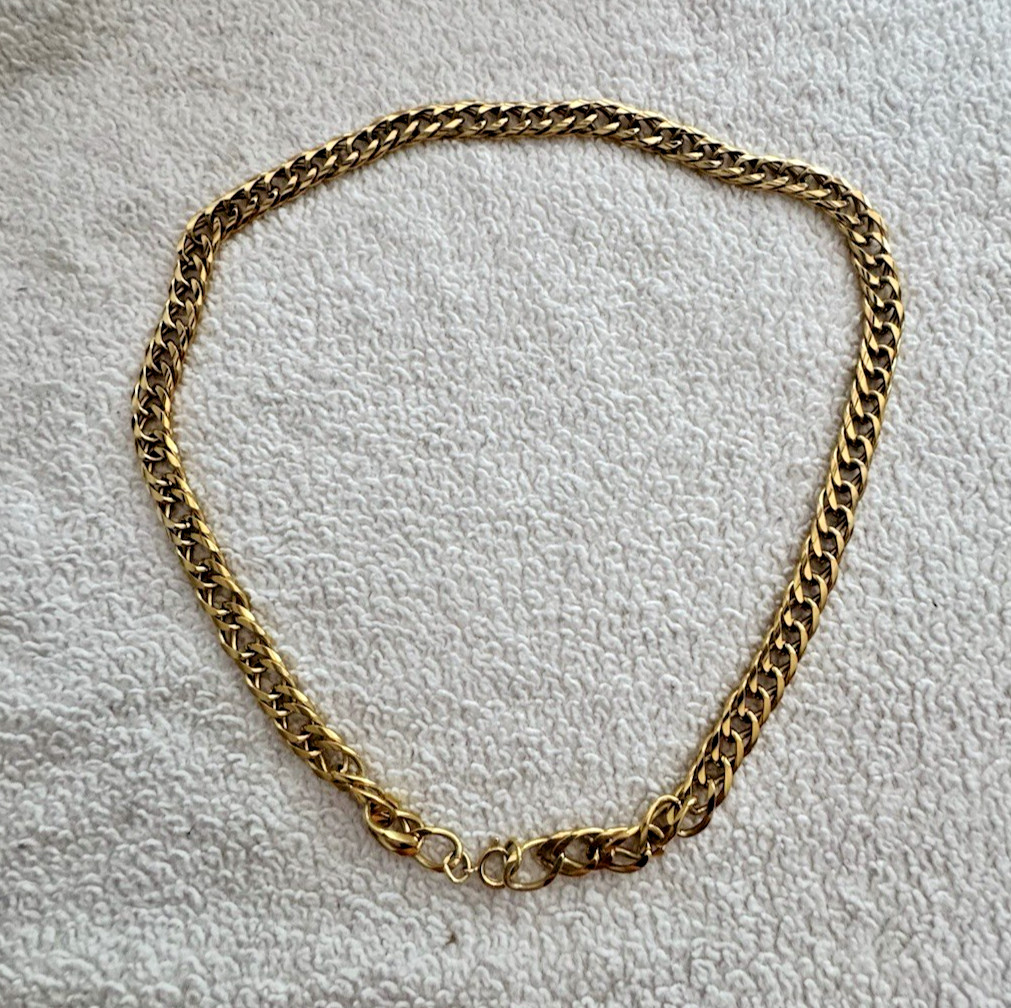Vintage 65g 24”L Gold Tone Curb Cuban Link Necklace Unmarked Statement Chain