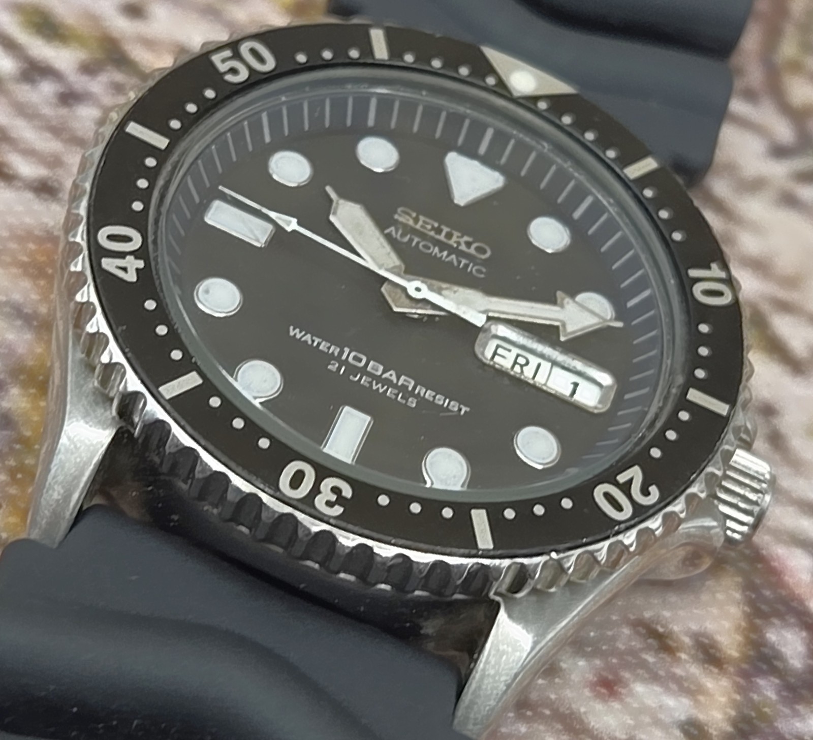 Seiko Mens Automatic Watch SKX031 Scuba Divers 100M 7S26-0040 May 1999 SEIKO BOX
