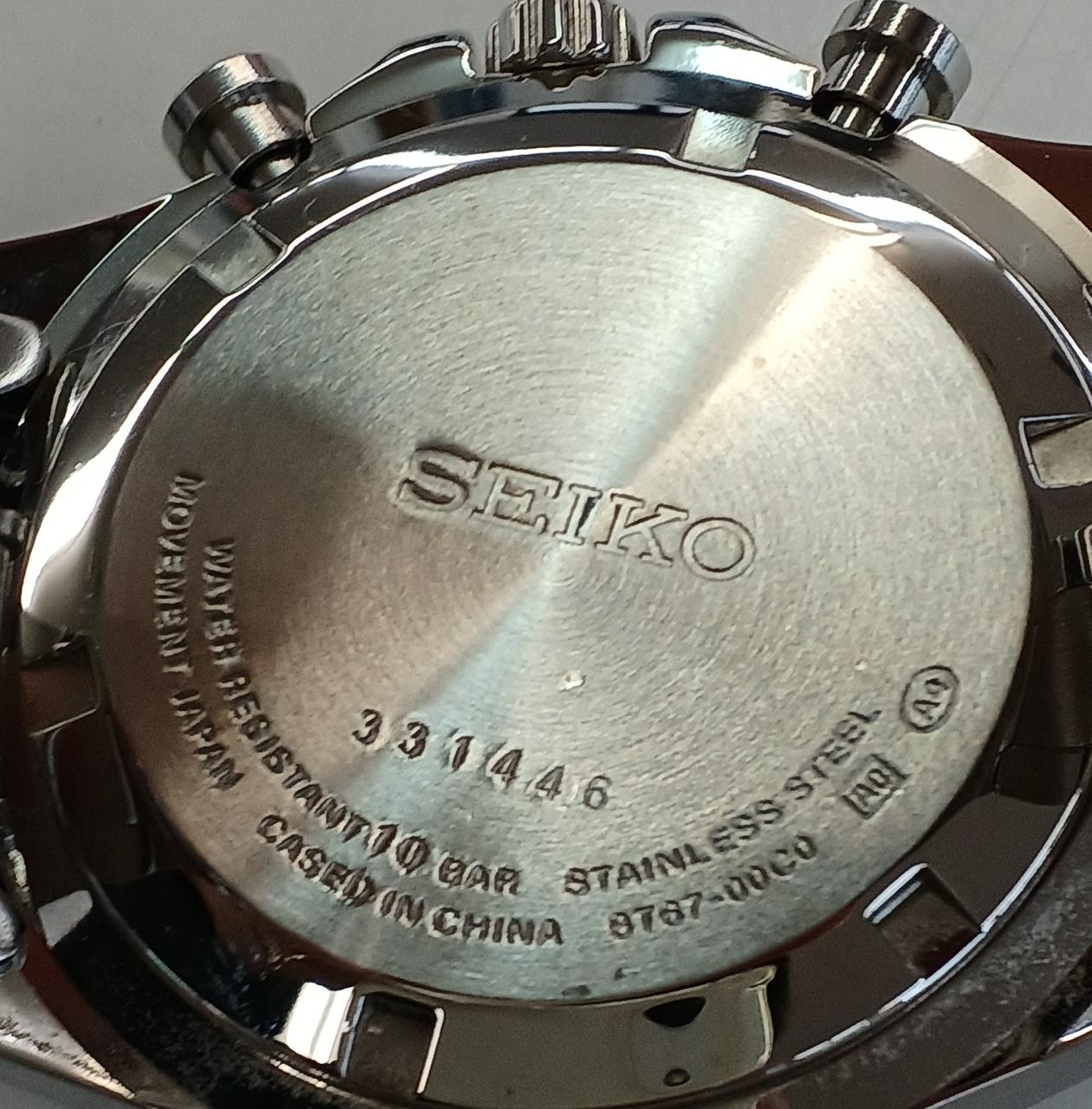 SEIKO Wristwatch Model 8T67 00C0