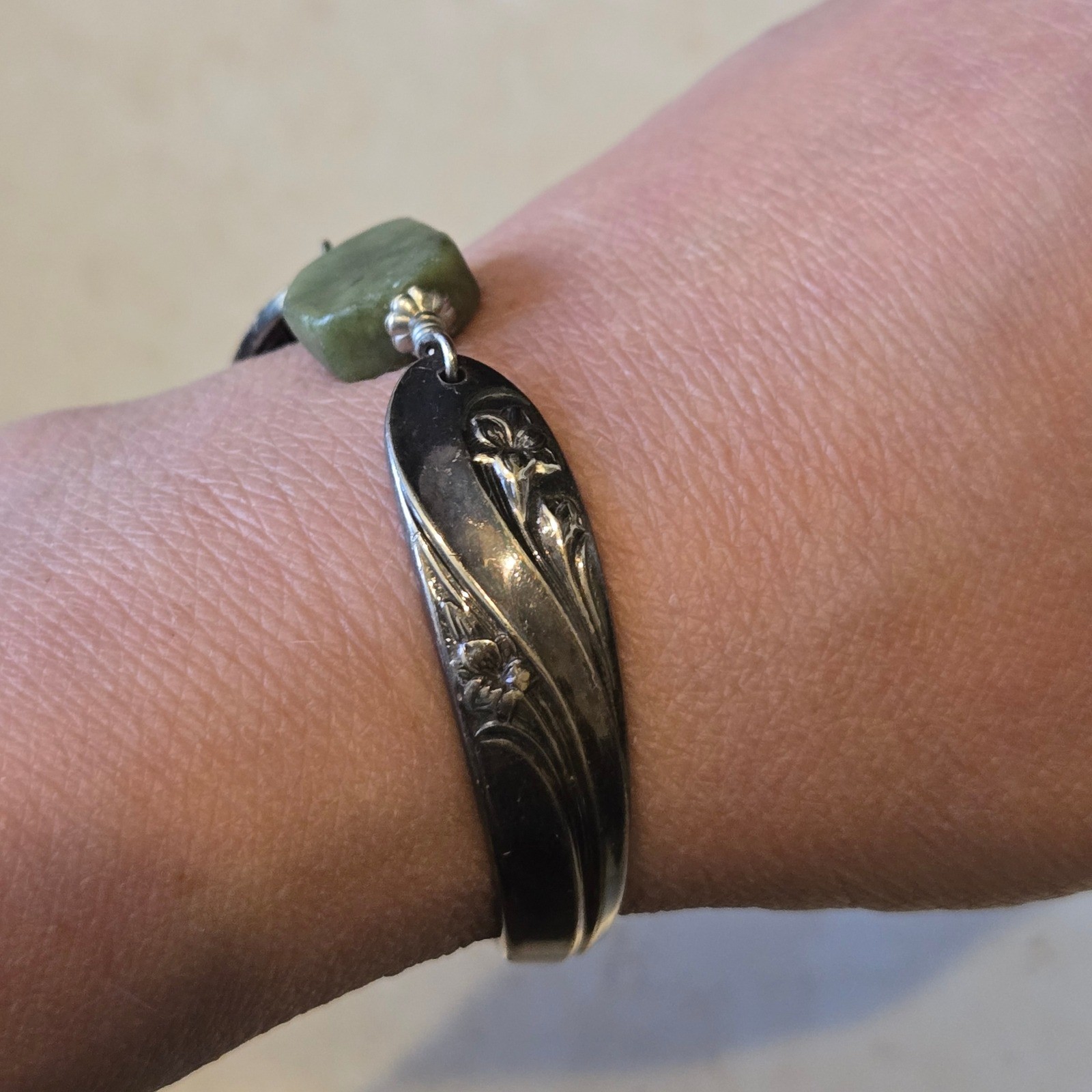 Vintage International Silver Floral Spoon Bracelet Jade Stone Magnetic Clasp