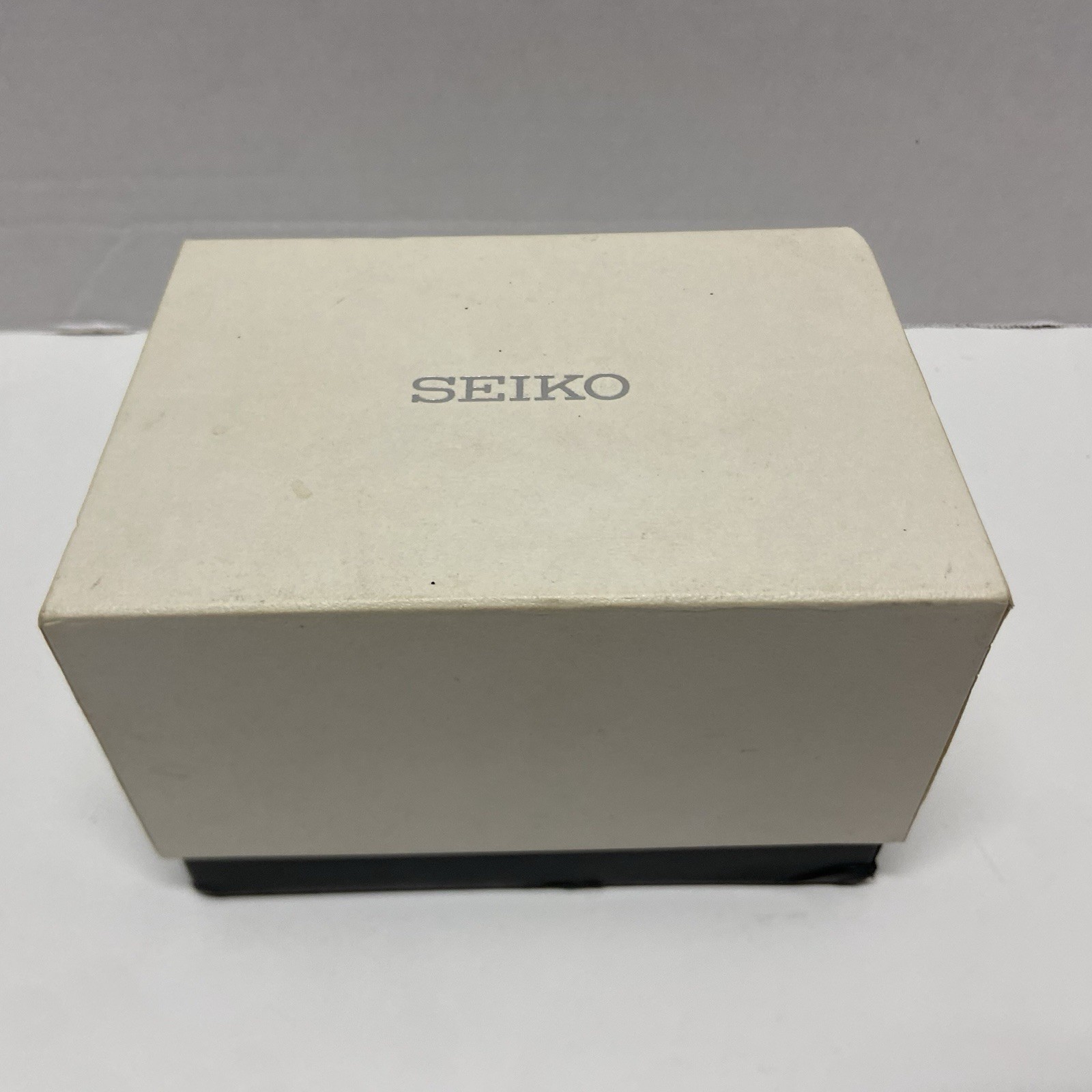 Seiko Presentation Watch Box Case Black & White Cardboard FSSB3E