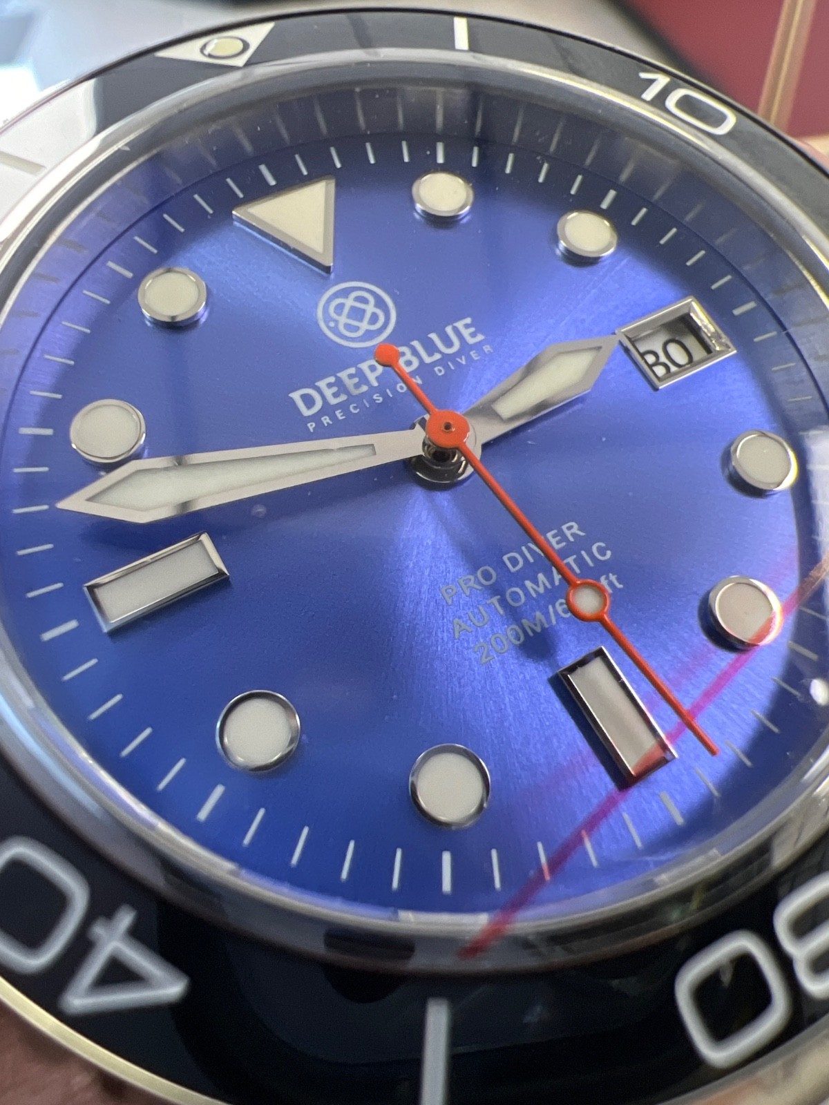PRO DIVER 200 BLUE BLACK GRADIENT DIAL 42.5MM AUTOMATIC BRACELET DIVE WATCH