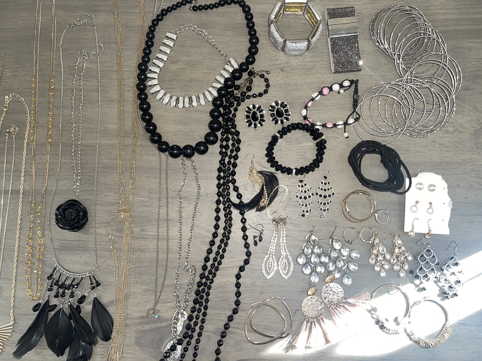 Massive 79 Piece Jewelry Lot Necklace Ring Bracelet Earrings Silver Gold Heart