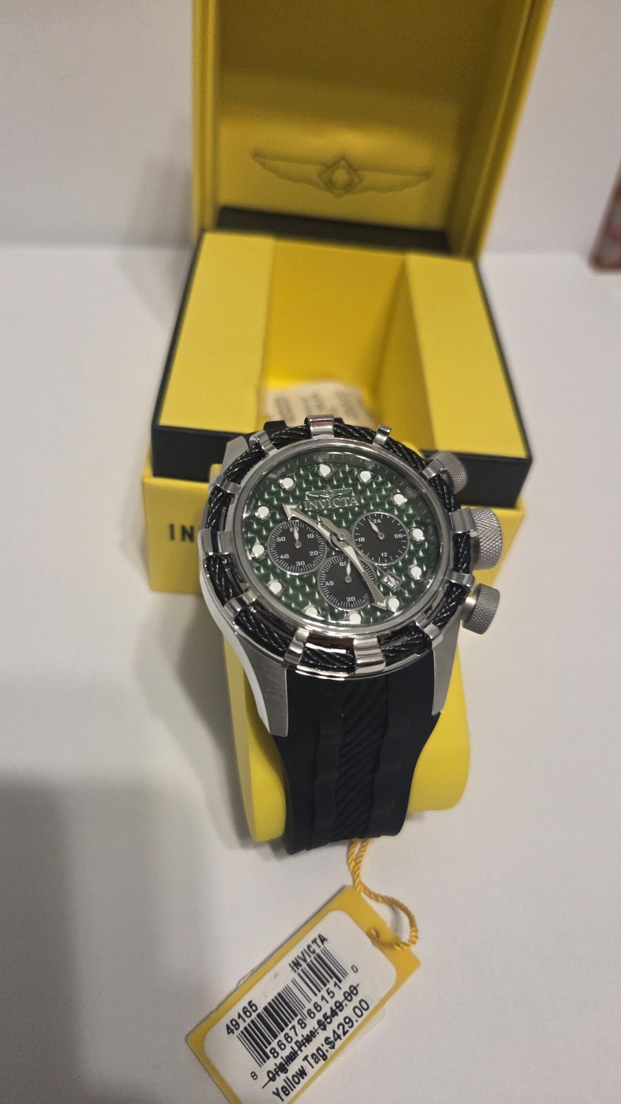 Authentic Invicta 49165 Quartz Watch Black Dial Silicone 50mm Men