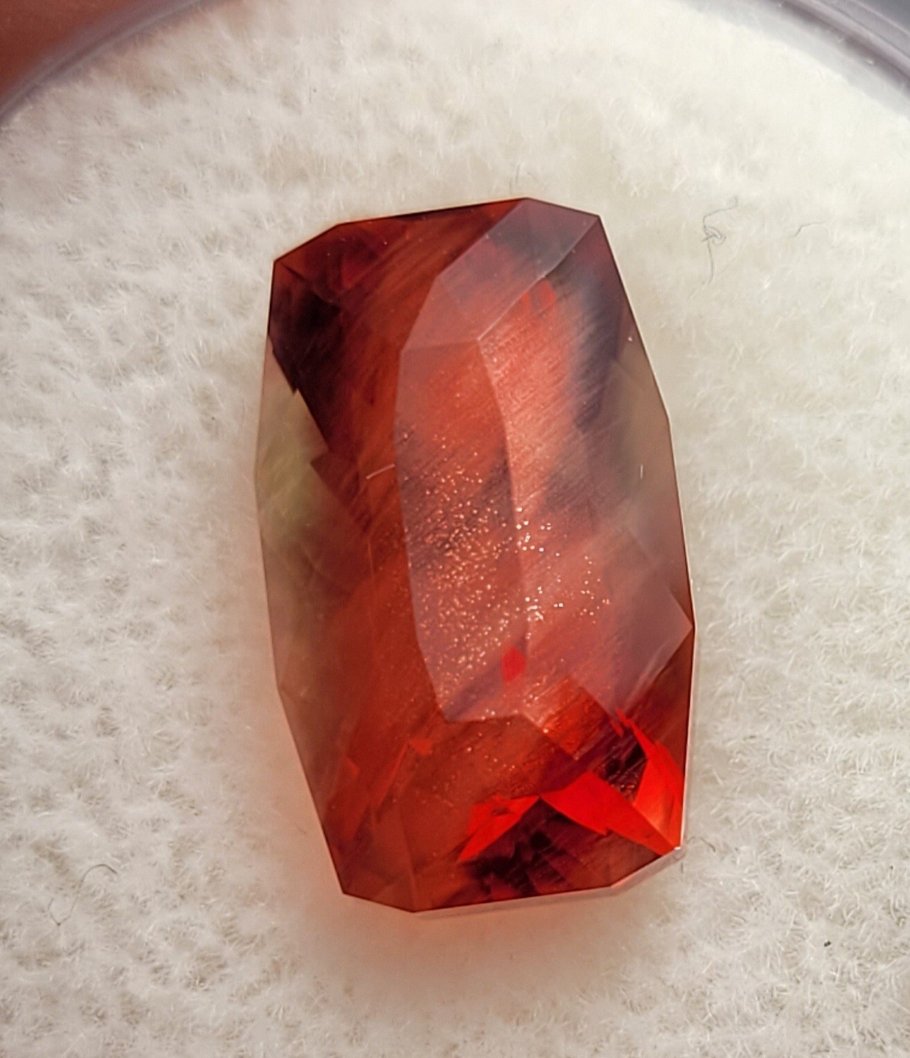 Oregon sunstone: custom cut cushion shape gemstone 7.1 cts