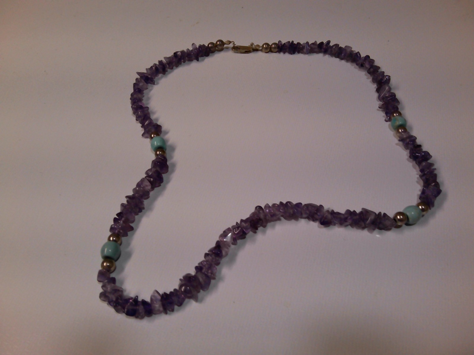 Vintage DTR Jay King amethyst chips with smooth turquoise and silver beads 23″