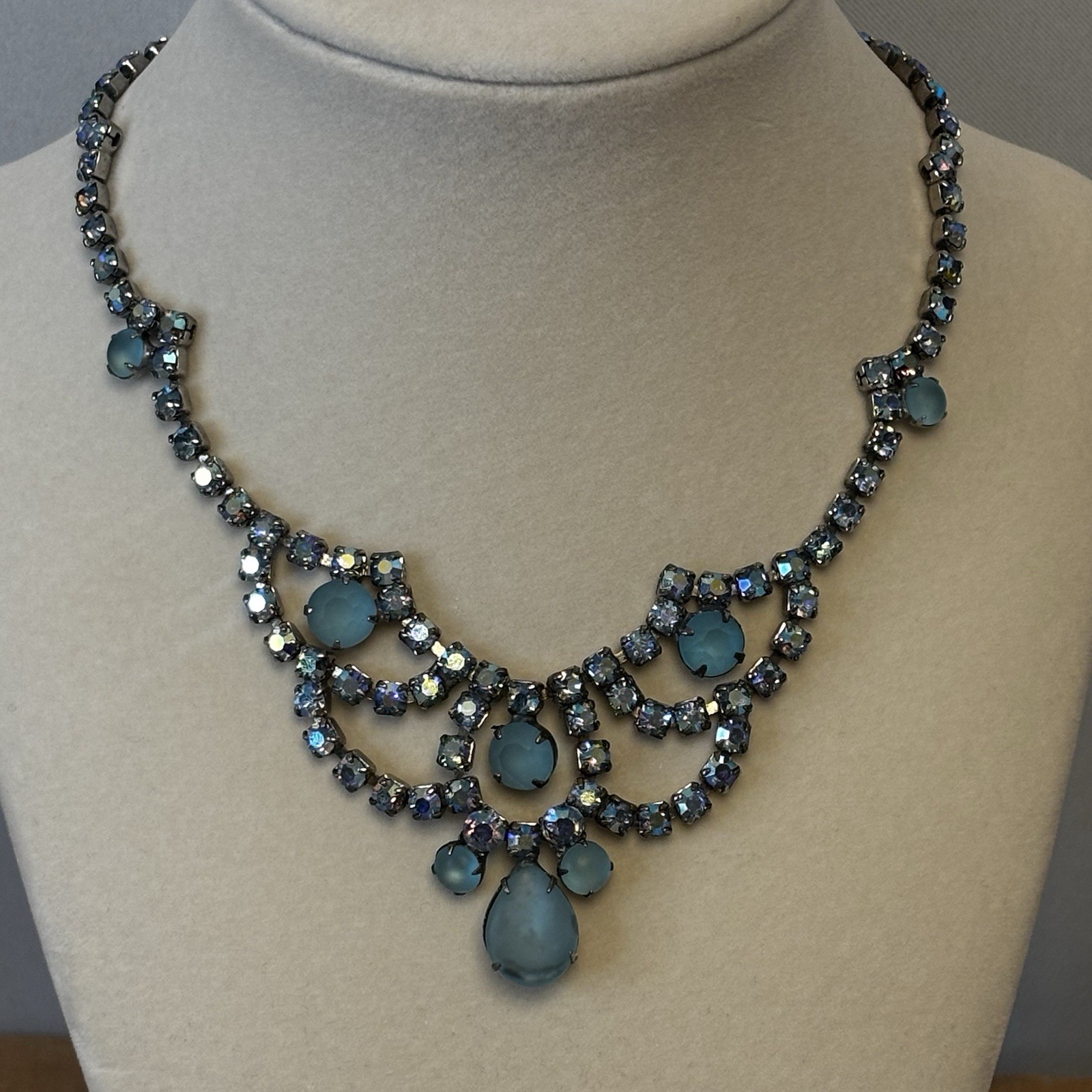 Vintage Blue AB Rhinestone Statement Necklace Jewelry Silvertone