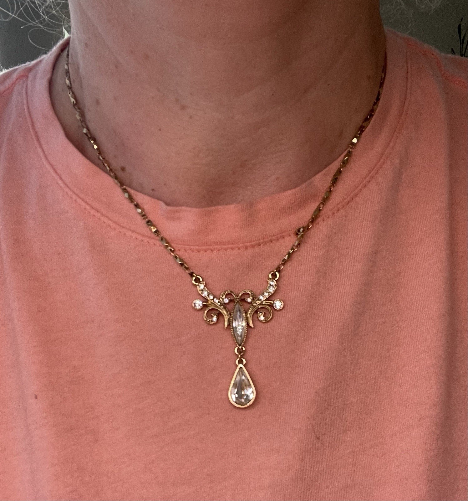 Vintage 1928 Brand Victorian GoldTone Rhinestones Drop Pendant Chain Necklace