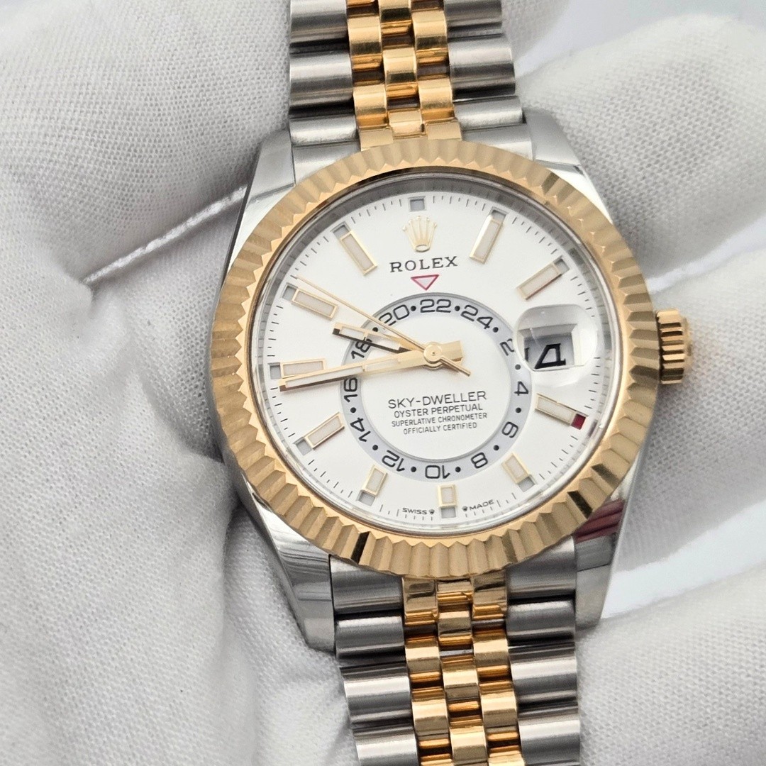 Rolex Sky-Dweller 336933 White Dial Jubilee Two Tone Gold Watch Box Papers 2024