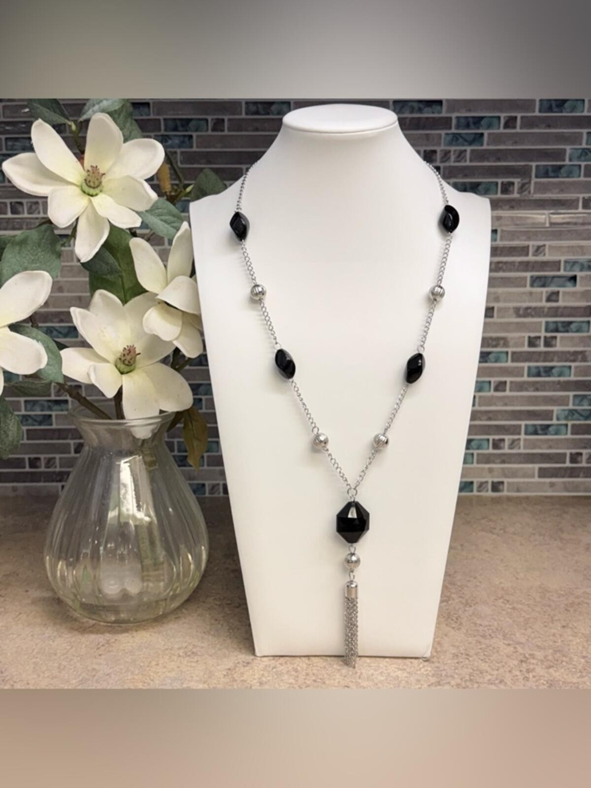 Silver and black y-style tassel necklace