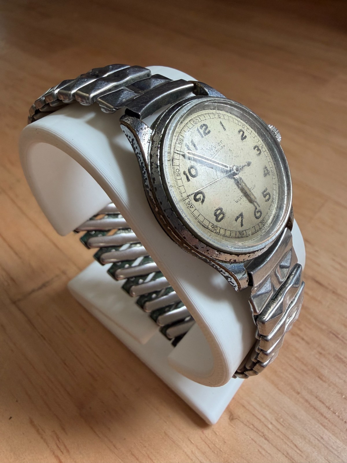 Wyler Incaflex Vintage Swiss Watch Runs 1940s 1950s Mechanical Patina