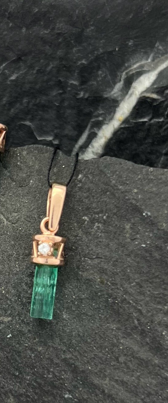 Natural Uncut Colombian Emerald Rough Pendant 18k Rose Gold