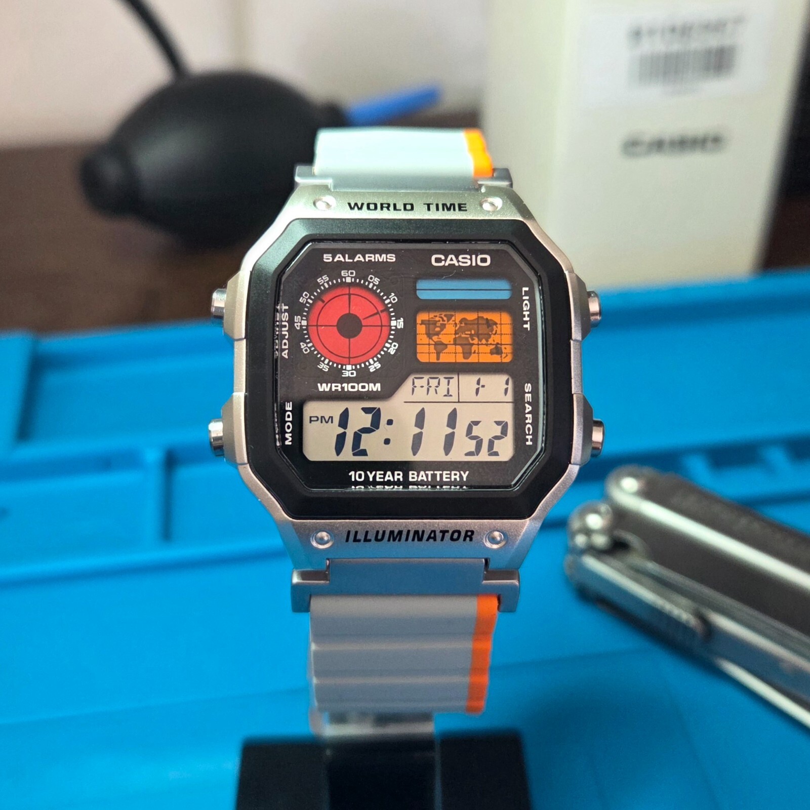 CASIO AE-1200WHD. Royale World Time Watch Mod. Hydromod.
